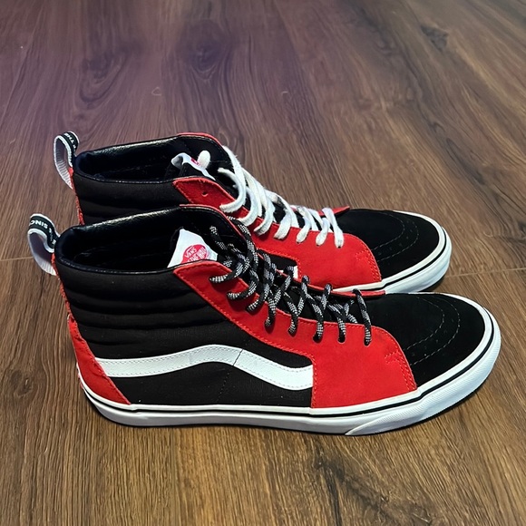 Vans Other - Vans sk8 high red n black